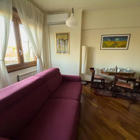 Elegant Studio, 20 Mins From Termini Station * Rzym