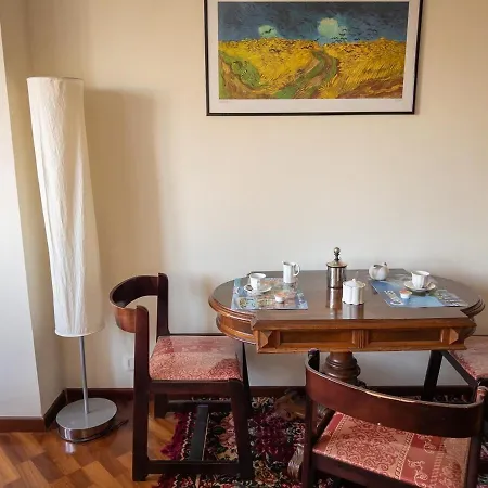Elegant Studio, 20 Mins From Termini Station Apartment Rome